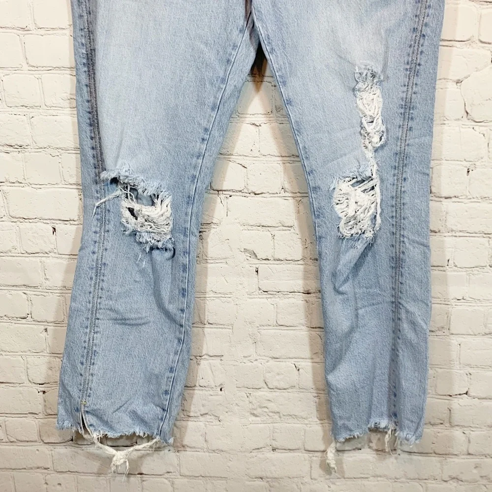 Zara Crop Jeans Hi rise Light Washed destroyed denim - Picture 4 of 7